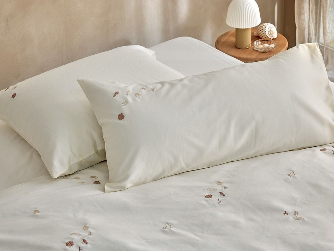 Kissenbezug Baumwollsatin Warm White Seashell